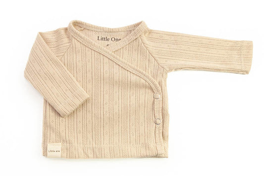 Wickelshirt mit durchbrochenen beigen Streifen