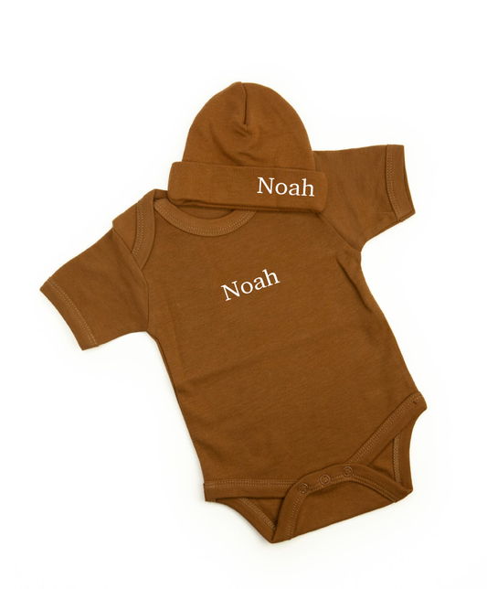 Personalisiertes Strampler-Set Cognac