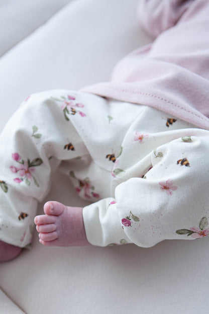 Little one flowers pink pants